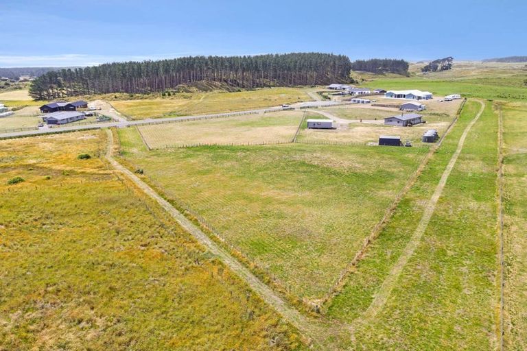 Photo of property in 36 Mowhia Grove, Waitarere, Levin, 5510