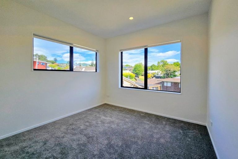 Photo of property in 25c Jandell Crescent, Bucklands Beach, Auckland, 2014