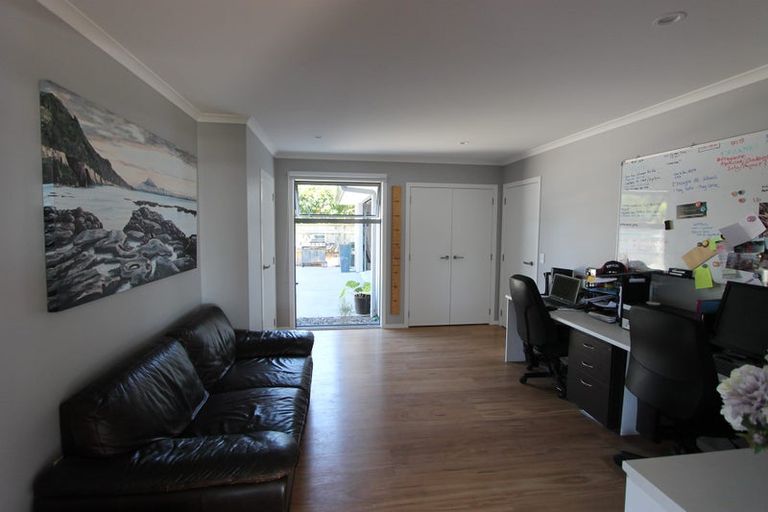 Photo of property in 22 Smith Street, Lepperton, New Plymouth, 4373