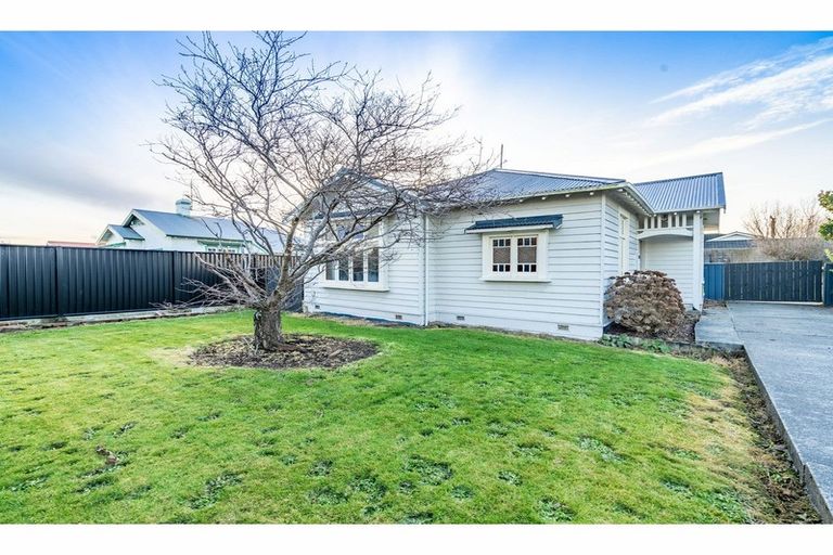 Photo of property in 378 Tay Street, Turnbull Thomson Park, Invercargill, 9810