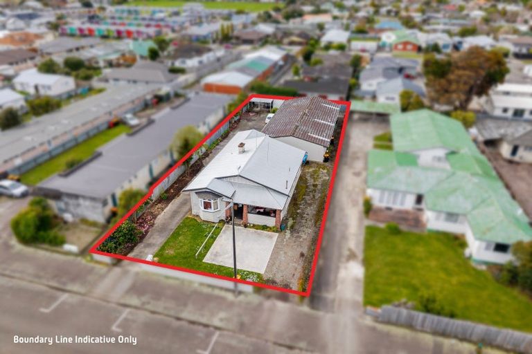 Photo of property in 37 Albert Street, Palmerston North, 4414