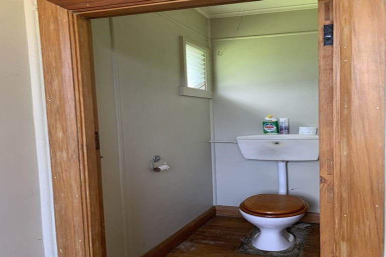 Photo of property in 2 Madrid Street, Dannevirke, 4930