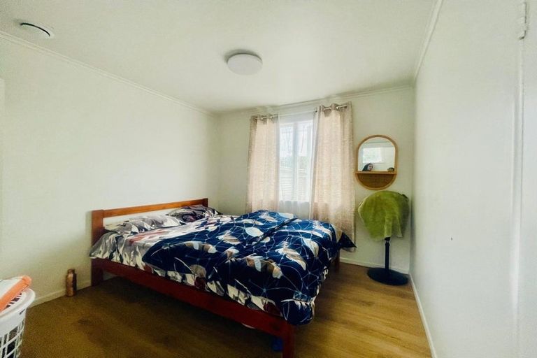 Photo of property in 106 Coxhead Road, Wattle Downs, Auckland, 2103