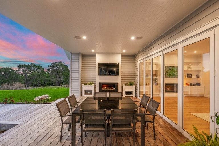 Photo of property in 21 Diamond Lane, Riverhead, 0793