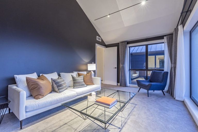 Photo of property in 1a Tiri Road, Takapuna, Auckland, 0620