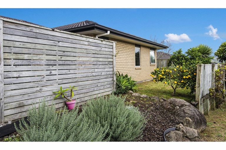 Photo of property in 35 Briden Drive, Tikipunga, Whangarei, 0112