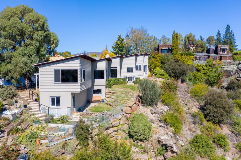 Photo of property in 10 Lanes Road, Bridge Hill, Alexandra, 9320