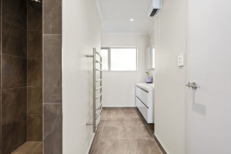 Photo of property in 30 Williamson Street, Cambridge, 3434