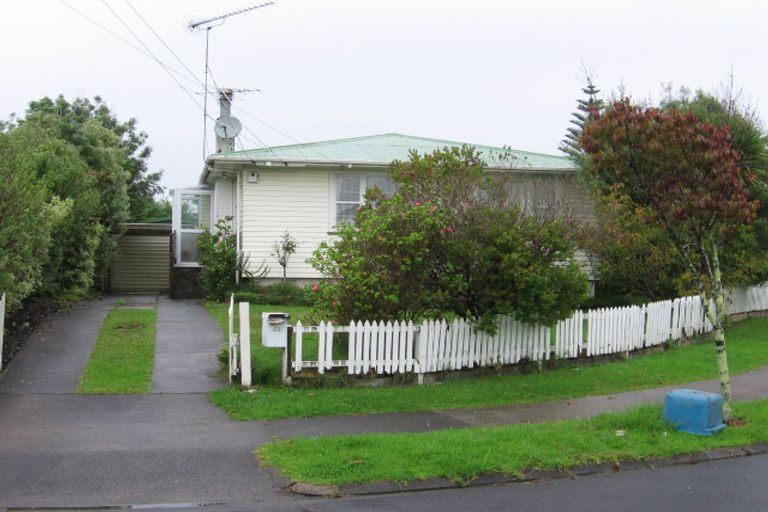 Photo of property in 52 Aurea Avenue, Pakuranga, Auckland, 2010