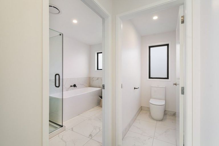 Photo of property in 12 Parkside Avenue, Maewa, Feilding, 4702