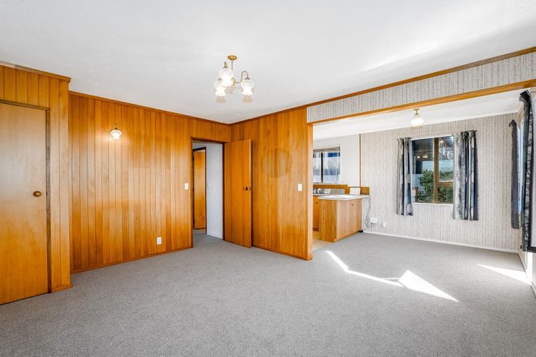 Photo of property in 37a Whanake Street, Titahi Bay, Porirua, 5022