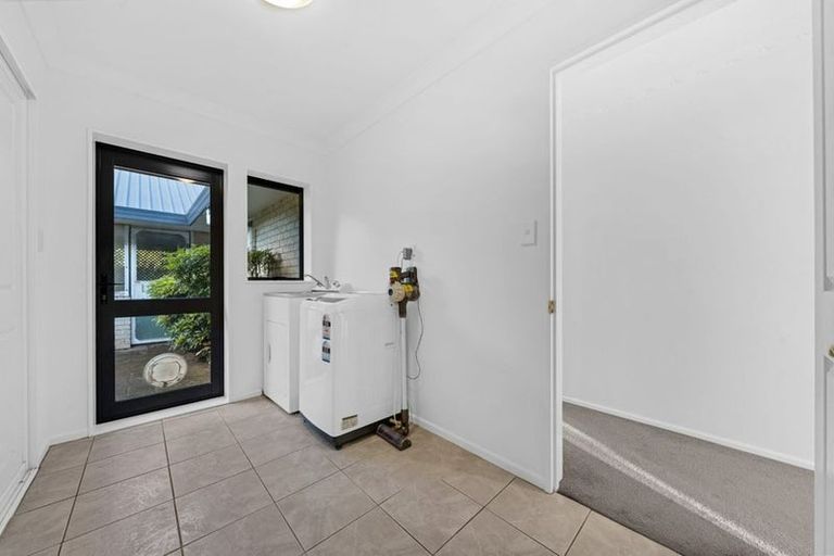 Photo of property in 188 Settlement Road, Papakura, 2110