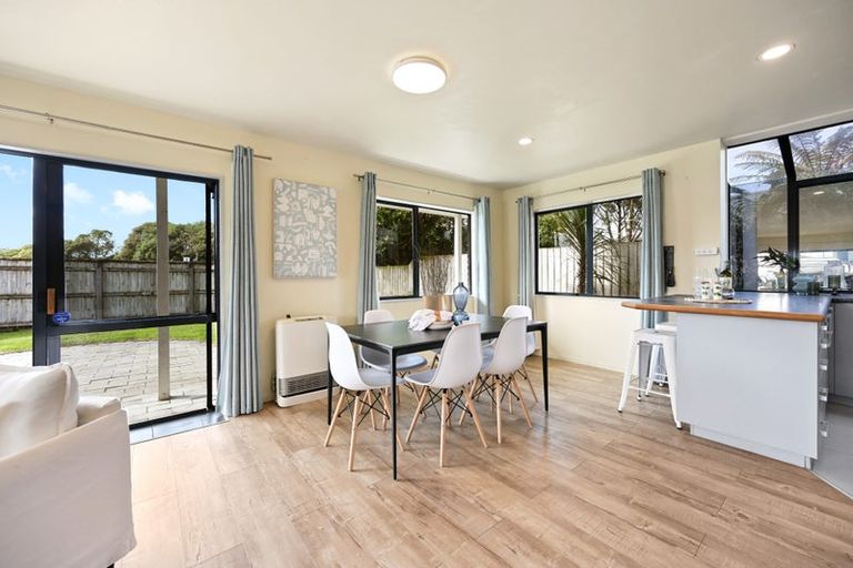 Photo of property in 32 Moreland Avenue, Pukete, Hamilton, 3200