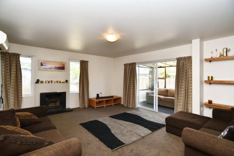 Photo of property in 17 Bainton Street, Bishopdale, Christchurch, 8053