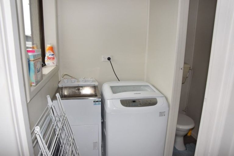 Photo of property in 33a Holloway Street, Waikiwi, Invercargill, 9810