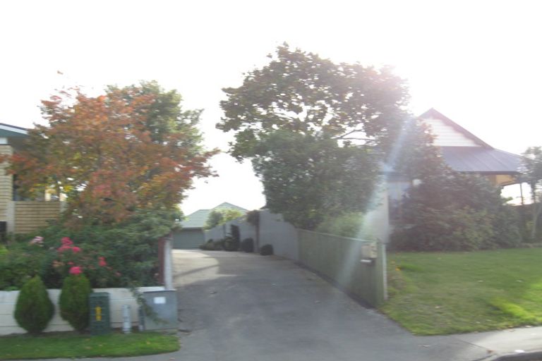 Photo of property in 77 Cheyenne Street, Sockburn, Christchurch, 8042