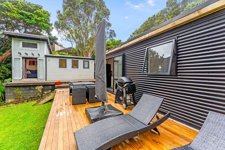 Photo of property in 9 Cotterell Street, Leigh, 0985