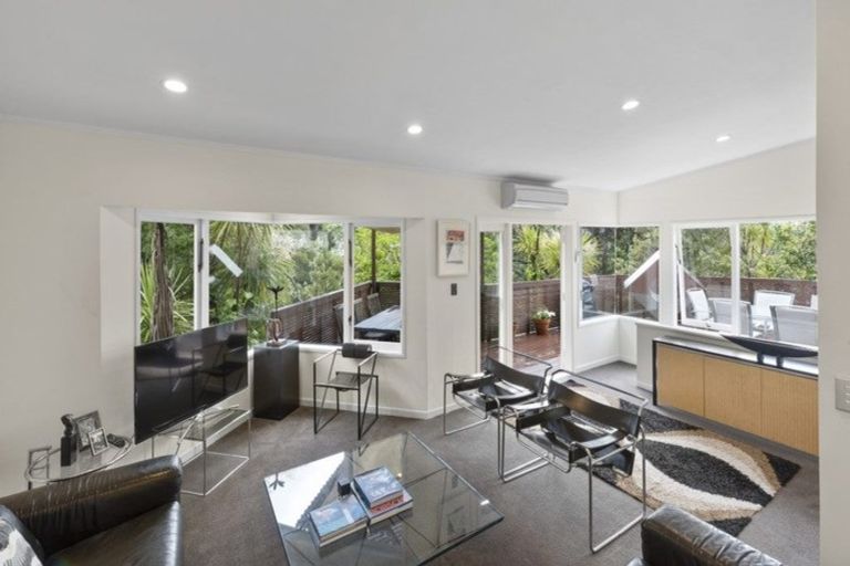 Photo of property in 94 Castor Bay Road, Castor Bay, Auckland, 0620