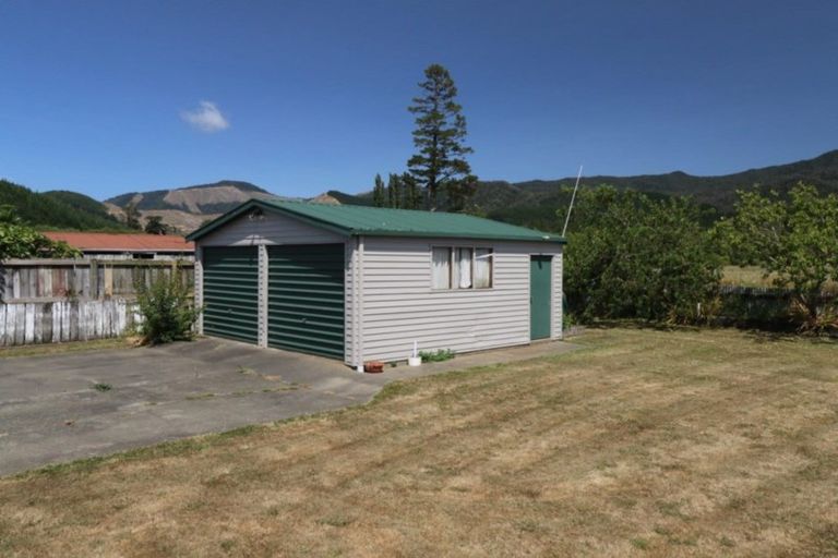 Photo of property in 6747 State Highway 6, Rai Valley, 7194