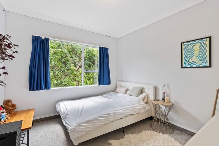 Photo of property in 39 Dale Road, Raumati South, Paraparaumu, 5032