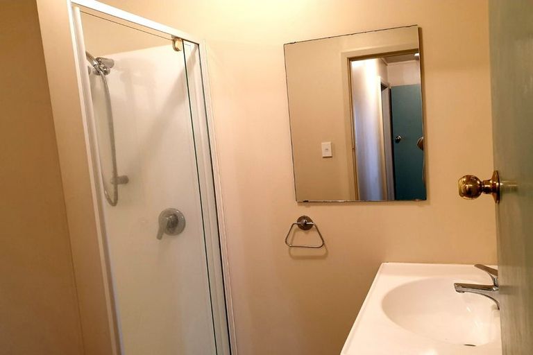 Photo of property in 3 Lincoln Road, Bluff Hill, Napier, 4110