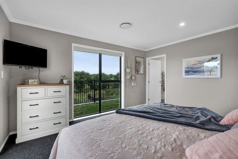 Photo of property in 34 Papawhero Drive, Bell Block, New Plymouth, 4312