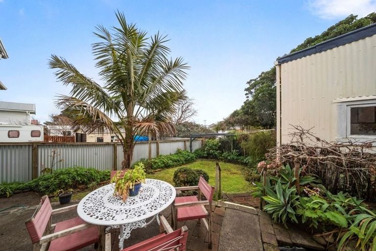 Photo of property in 63 Clemow Road, Fitzroy, New Plymouth, 4312