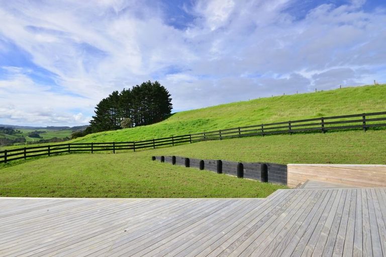 Photo of property in 608a West Coast Road, Makarau, Warkworth, 0981