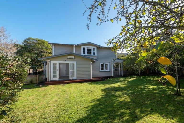 Photo of property in 37 North Road, Clevedon, Papakura, 2582