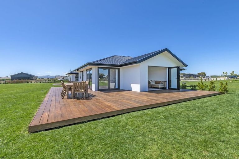 Photo of property in 145 Verdeco Boulevard, Lincoln, 7608