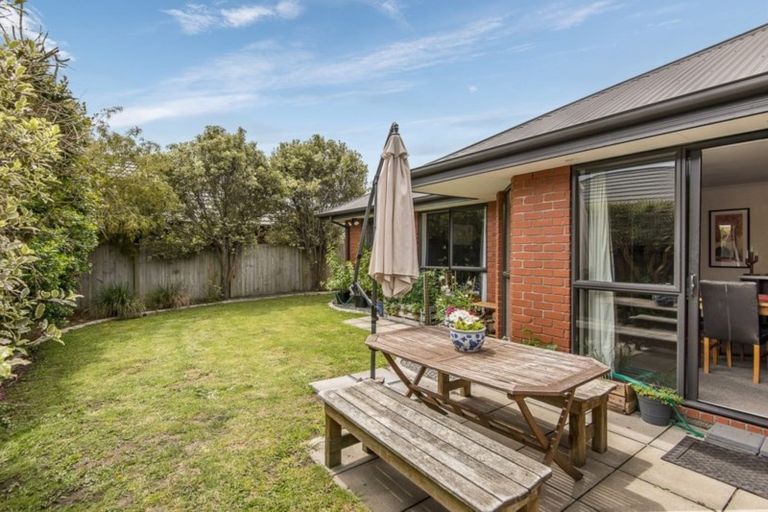 Photo of property in 15 Hideaway Gate, Parklands, Christchurch, 8083