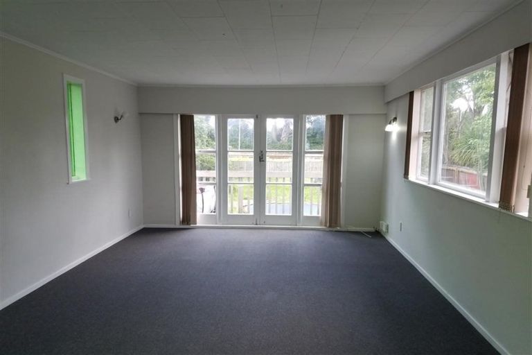 Photo of property in 58 Rosella Road, Mangere East, Auckland, 2024