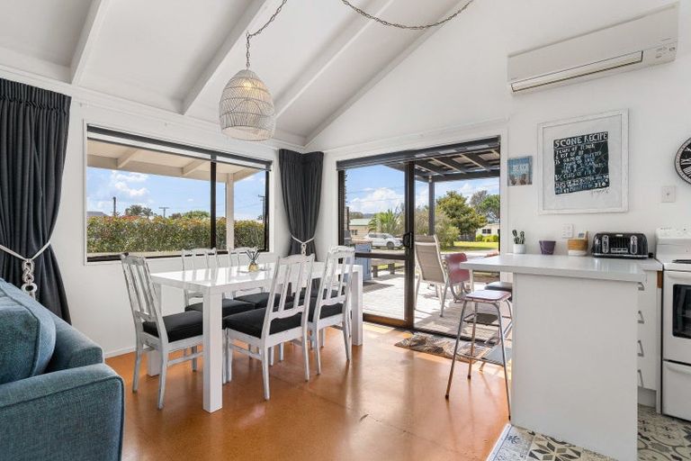 Photo of property in 215a Kiwi Road, Whangamata, 3620