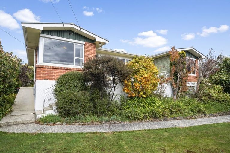 Photo of property in 11 Kennedy Road, Fairfield, Dunedin, 9018