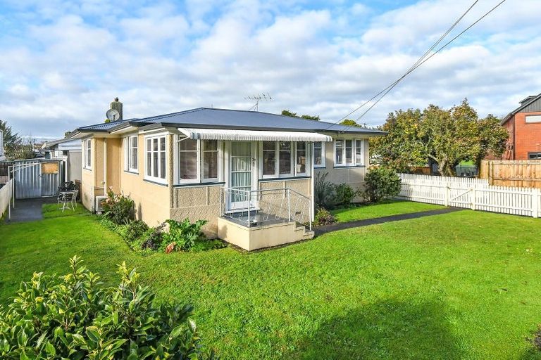 Photo of property in 1/7 Settlement Road, Papakura, 2110