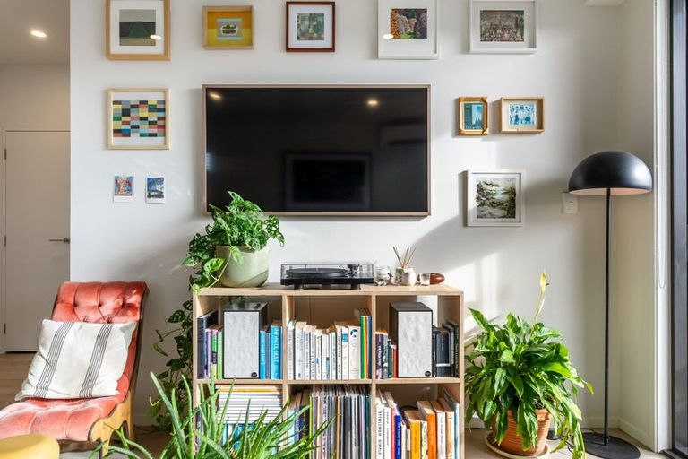 Photo of property in 201/2b Matatiki Street, Northcote, Auckland, 0627