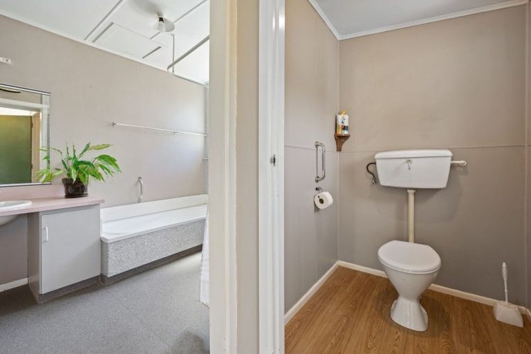 Photo of property in 11 Normanby Street, Fitzroy, New Plymouth, 4312