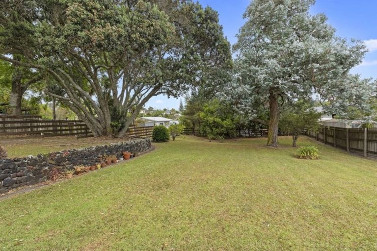 Photo of property in 22 Mawson Avenue, Torbay, Auckland, 0630