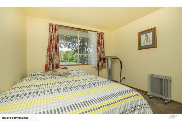 Photo of property in 1/73 Dunbarton Street, Redwood, Christchurch, 8051