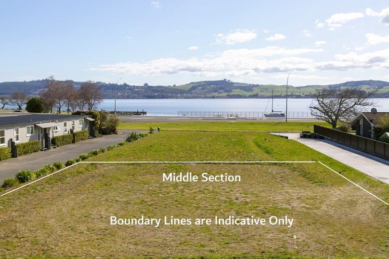 Photo of property in 338 Lake Terrace, Two Mile Bay, Taupo, 3330