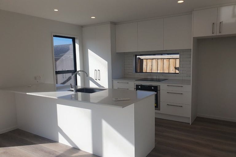 Photo of property in 1 Wulfstan Lane, Rolleston, 7614