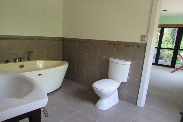 Photo of property in 28a Zephyr Terrace, Governors Bay, Lyttelton, 8971