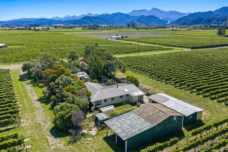 Photo of property in 28 Jeffries Road, Rapaura, Blenheim, 7273