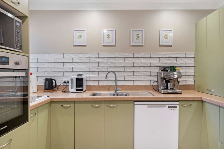 Photo of property in 4 Charles Close, Springvale, Whanganui, 4501