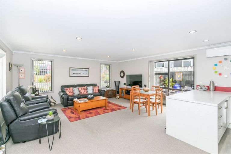 Photo of property in 207 Raeburne Street, Te Awamutu, 3800