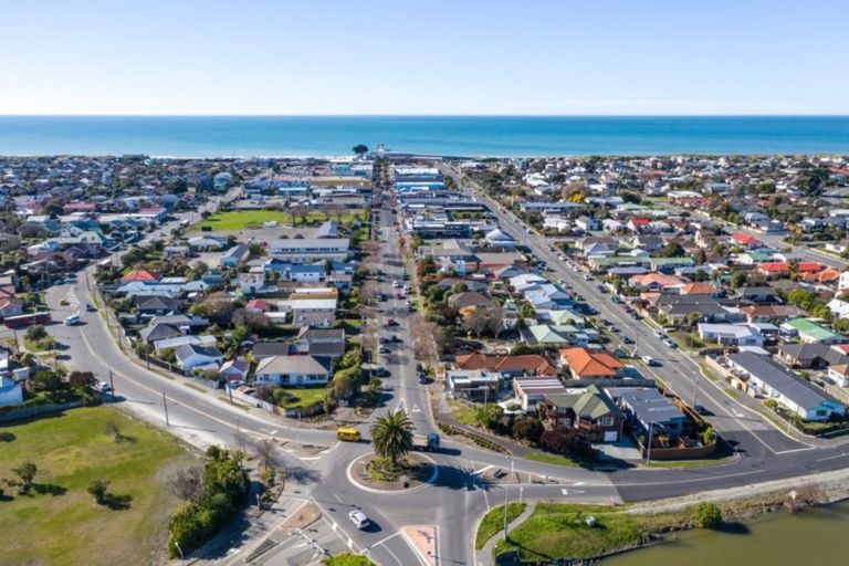Photo of property in 155 Seaview Road, New Brighton, Christchurch, 8061