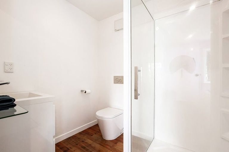 Photo of property in 20 Putnam Street, Northland, Wellington, 6012