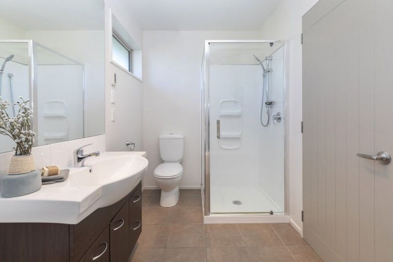 Photo of property in 5 Thomas Cane Lane, Hillmorton, Christchurch, 8024