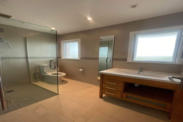 Photo of property in 80a Swanson Road, Henderson, Auckland, 0610