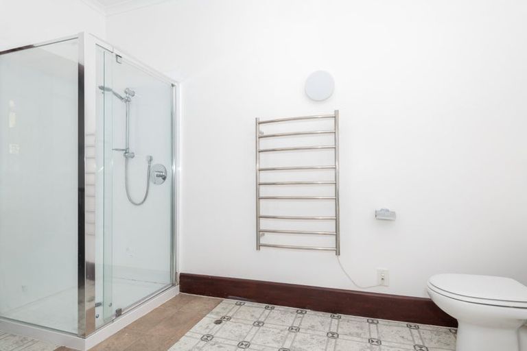 Photo of property in 5 Lewisville Terrace, Thorndon, Wellington, 6011